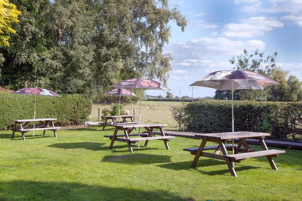 The Shoulder Of Mutton Inn Hamstall Ridware Экстерьер фото